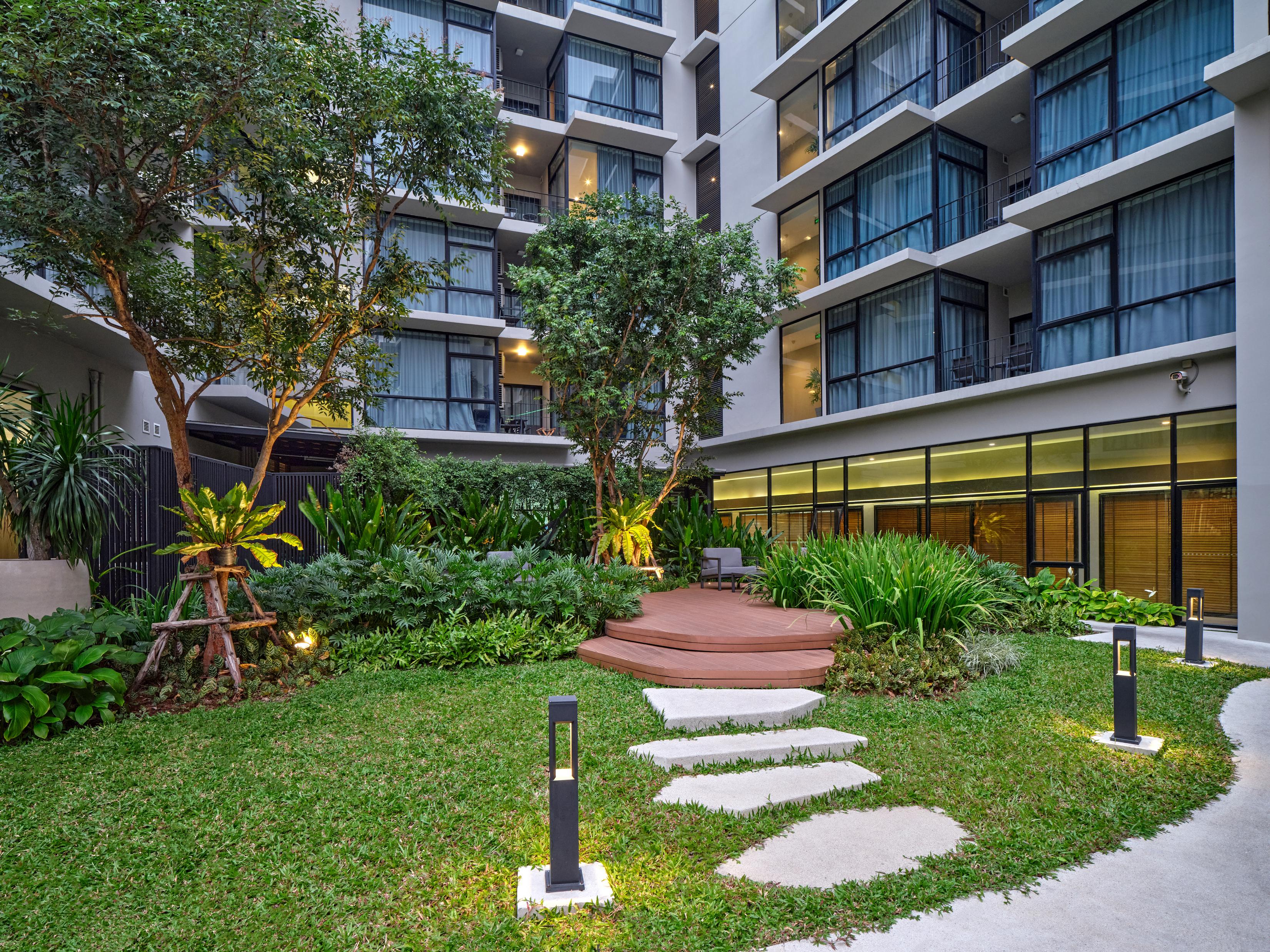 Altera Hotel And Residence By At Mind Pattaya Exterior foto